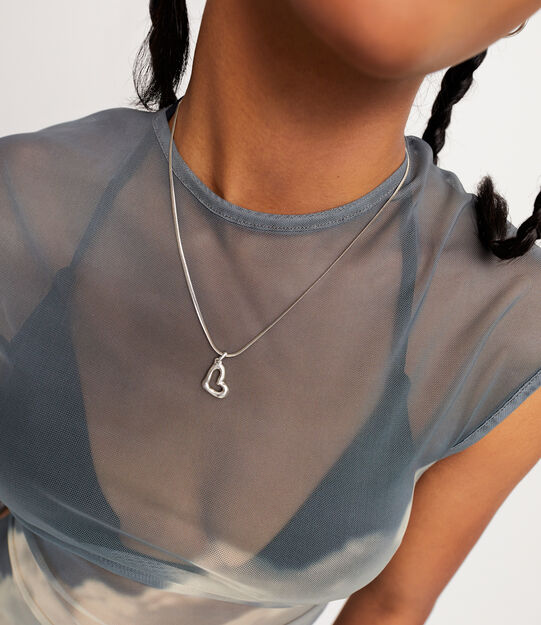 Sterling silver-plated big heart-shaped charm.